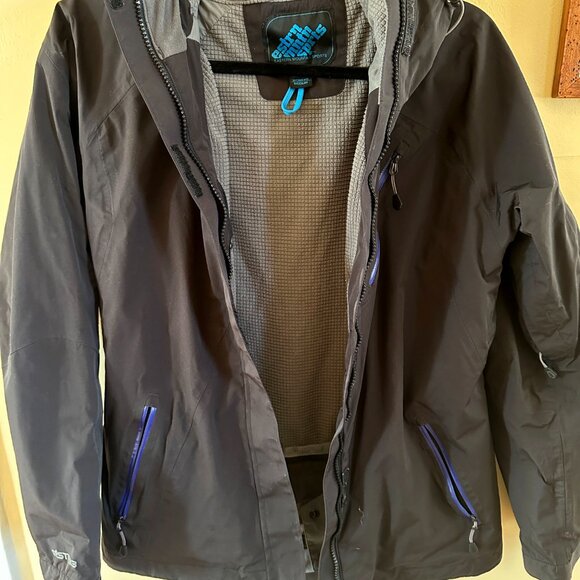 Eastern Mountain Sports Black Women's Winter Jacket Shell - Medium - Picture 3 of 5